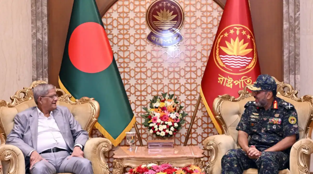 দেশ গঠনে আনসার-ভিডিপিকে আরও সক্রিয় হওয়ার আহ্বান রাষ্ট্রপতির