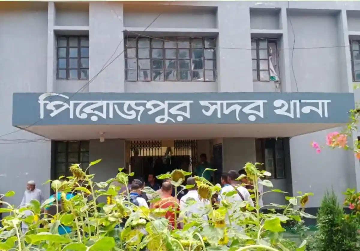 পিরোজপুরে নদীর পাড়ে ফুল কুড়াতে গিয়ে ধর্ষণের শিকার কিশোরী, গ্রেপ্তার ১