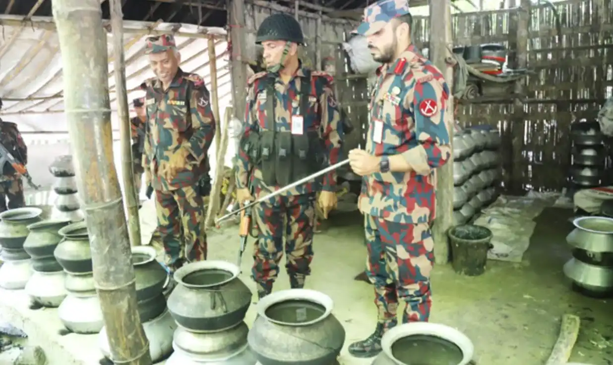 কাপ্তাইয়ে দেশীয় মদ তৈরির কারখানার সন্ধান