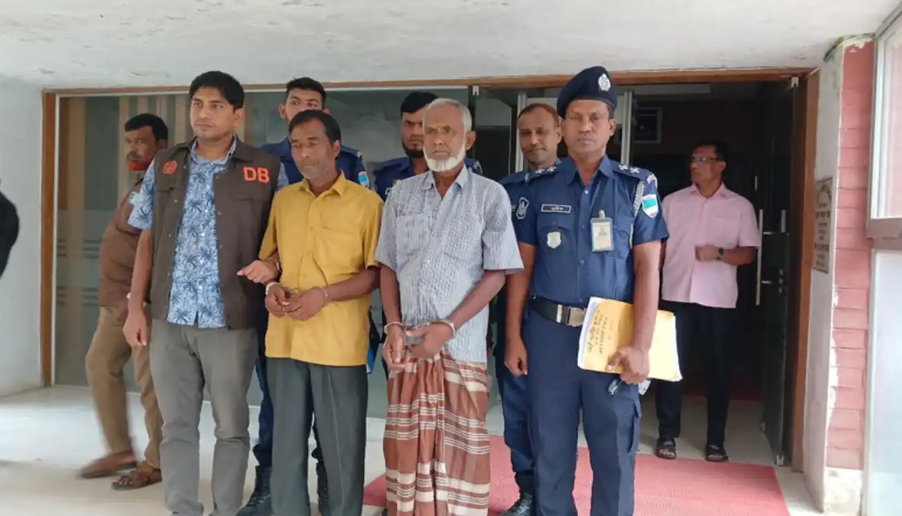 মাগুরায় ৩২৮ বস্তা সরকারি সার জব্দ, গ্রেপ্তার ২