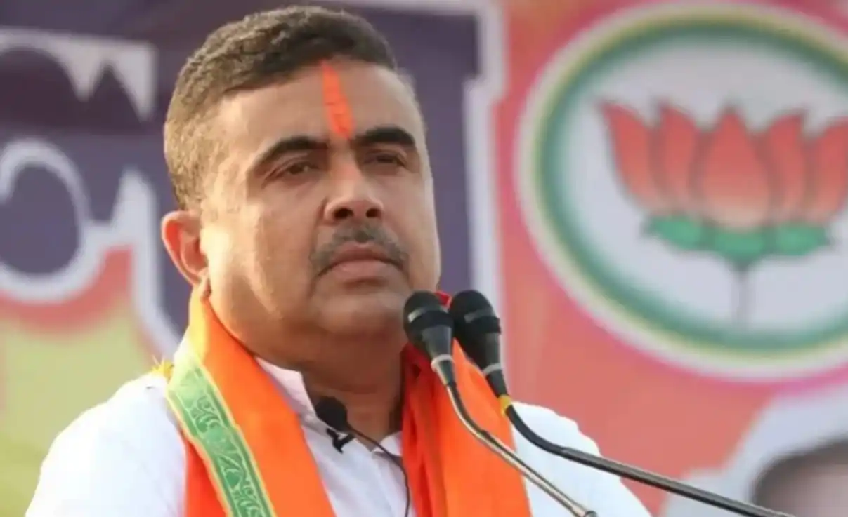 পাকিস্তানের আজাদ কাশ্মীর দখলের ডাক পশ্চিমবঙ্গের মুখ্যমন্ত্রীর