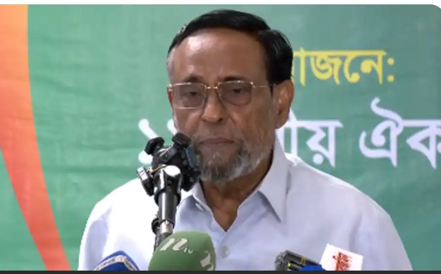 ঢাকার বাইরে রাত্রিযাপন না করতে প্রধানমন্ত্রীকে পরামর্শ কর্নেল অলির