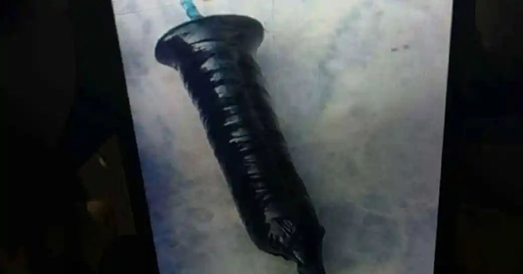 ঢাকার ডেমরায় ২টি বোমা সদৃশ বস্তু উদ্ধার, আটক ১