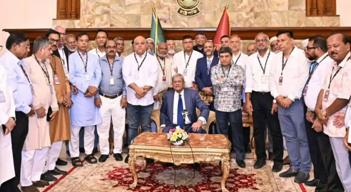 গণতন্ত্রকে শক্তিশালী করতে হলে স্থানীয় সরকারকে শক্তিশালী করতে হবে: রাষ্ট্রপতি