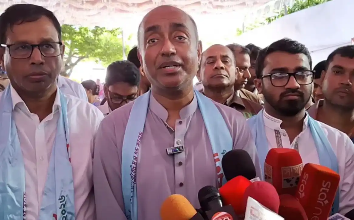 মক্কা চুক্তি নিয়ে সবকিছু বিবেচনা করেই সরকার সিদ্ধান্ত নেবে: আইনমন্ত্রী